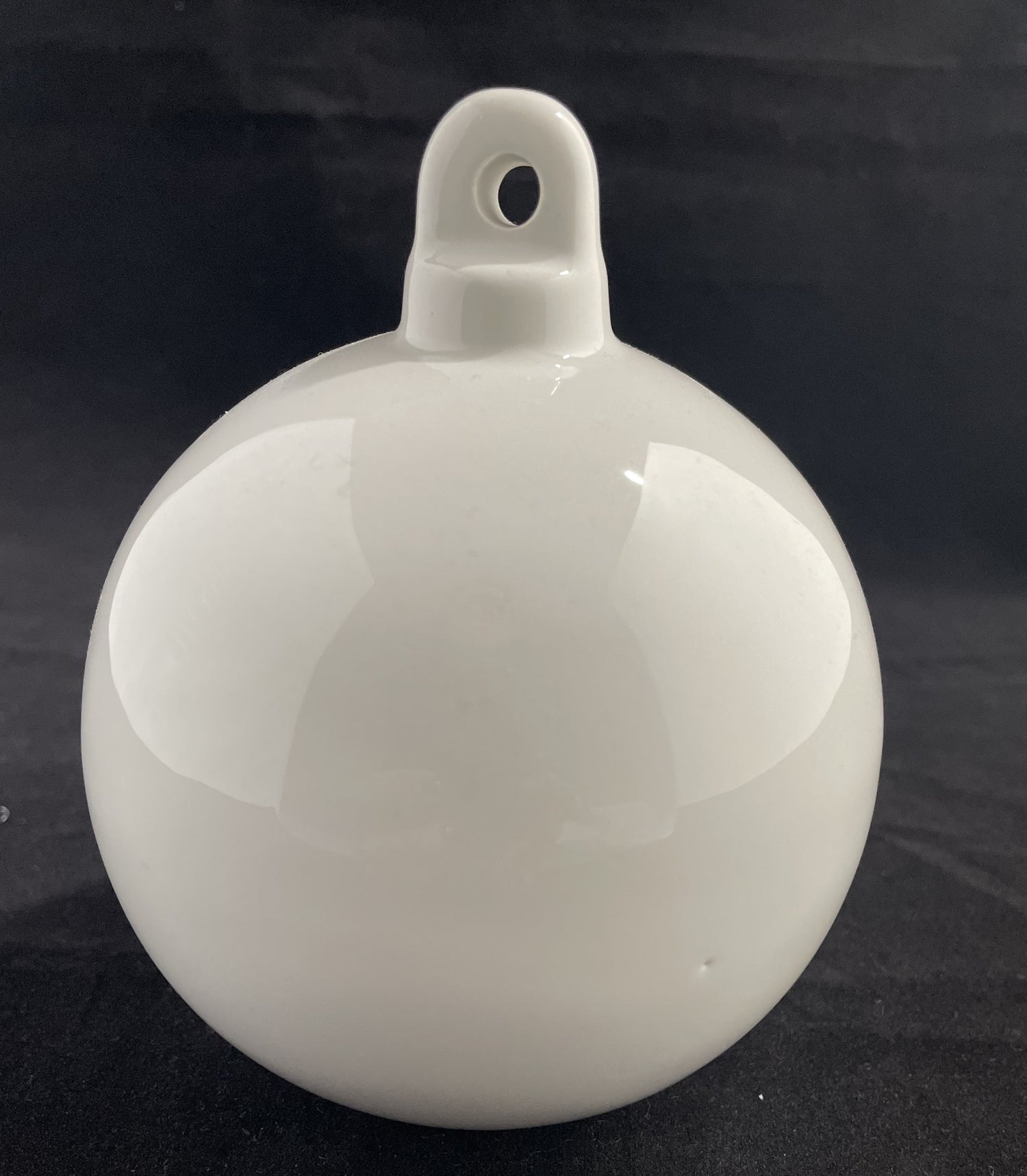 Palla Natale appoggio in ceramica bianco circonferenza 30cm altezza1,5 cm Artemagiashop