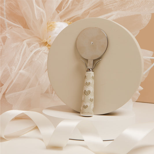 Taglia pizza decorazione cuori altezza 15 cm Artemagiashop