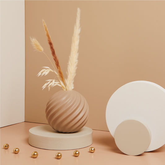 Vaso tondo onde tortora con fiori 12,2x12,2x11,5 cm Artemagiashop